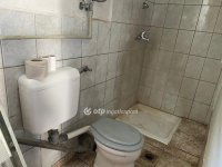 Eladó családi ház, Bakonyszücsön 14 M Ft, 2 szobás