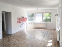 Eladó családi ház, Szentendrén 135 M Ft, 5 szobás