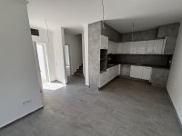 Eladó sorház, Szigetszentmártonban 74.9 M Ft, 4 szobás