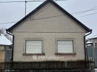 Eladó családi ház, Cegléden 68 M Ft, 3 szobás