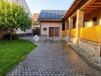 Eladó családi ház, Szigetváron 117 M Ft, 4 szobás