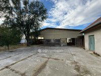 Eladó családi ház, Majosházán 99 M Ft, 3 szobás