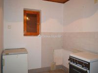 Eladó nyaraló, Tiszacsegén 31 M Ft, 3 szobás