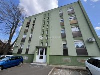Eladó panellakás, Pécsett 52.9 M Ft, 2 szobás