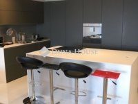 Eladó téglalakás, III. kerületben 326 M Ft, 4 szobás