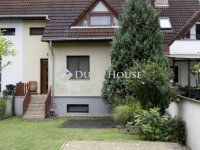 Eladó családi ház, II. kerületben 202 M Ft, 5 szobás