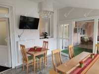 Kiadó családi ház, albérlet, Komáromban 3200 E Ft / hó