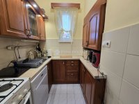 Eladó családi ház, Pécsett 119.9 M Ft, 6 szobás