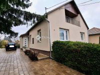 Eladó családi ház, Őrbottyánban 118 M Ft, 7 szobás