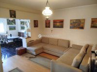 Eladó családi ház, Velencén 99 M Ft, 6 szobás