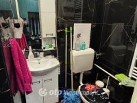 Eladó panellakás, Pápán 24.9 M Ft, 1 szobás