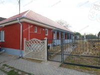 Eladó családi ház, Császártöltésen 24.75 M Ft, 2 szobás