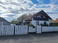 Eladó családi ház, Marcaliban 109 M Ft, 7 szobás