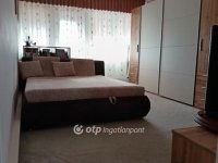 Eladó panellakás, Berettyóújfaluban 49 M Ft, 2 szobás