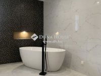 Eladó ikerház, Törökbálinton 171.5 M Ft, 5 szobás