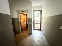 Eladó téglalakás, III. kerületben 100 M Ft, 4 szobás