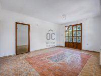 Eladó hotel, Kőröshegyen 260 M Ft, 15 szobás