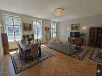 Eladó téglalakás, V. kerületben 334.18 M Ft, 4 szobás