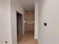 Eladó téglalakás, Siófokon 199.163 M Ft, 4 szobás