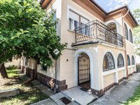 Eladó családi ház, Szombathelyen 95 M Ft, 9 szobás
