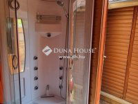 Eladó nyaraló, Balatonakarattyán 40 M Ft, 2 szobás