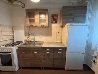 Eladó téglalakás, Orosházán 28 M Ft, 3 szobás