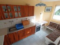 Eladó családi ház, Balatonkenesén 109 M Ft, 4 szobás