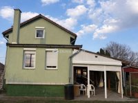Eladó családi ház, Úrin 75.9 M Ft, 3 szobás