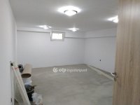 Eladó családi ház, Borgátán 49.99 M Ft, 1+4 szobás
