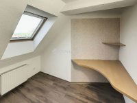 Eladó téglalakás, Kecskeméten 64.9 M Ft, 6 szobás