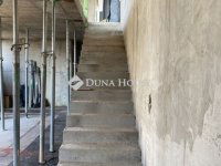 Eladó családi ház, Budaörsön 346 M Ft, 4 szobás