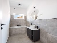 Eladó ikerház, Pécelen 139.9 M Ft, 6 szobás