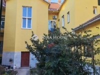 Eladó téglalakás, Pécsett 42.9 M Ft, 1 szobás