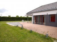 Eladó családi ház, Nagykozáron 119.99 M Ft, 4 szobás