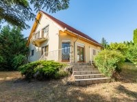 Eladó családi ház, Fóton 164.9 M Ft, 5 szobás