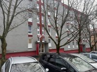 Eladó panellakás, Pécsett 62.9 M Ft, 3 szobás