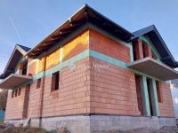 Eladó családi ház, Szentendrén 300 M Ft, 5 szobás