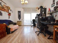 Eladó téglalakás, Debrecenben 61.5 M Ft, 2 szobás