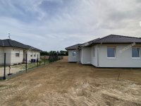 Eladó családi ház, Kecskeméten 80 M Ft, 4 szobás