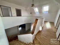 Eladó családi ház, Sándorfalván 109.99 M Ft, 5 szobás