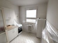 Eladó panellakás, Szegeden 69 M Ft, 3 szobás