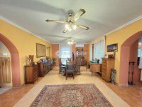 Eladó családi ház, Seregélyesen 149.9 M Ft, 5 szobás