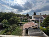 Eladó családi ház, III. kerületben 139.9 M Ft, 6 szobás