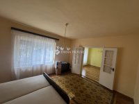 Eladó családi ház, Szegeden 73.5 M Ft, 4 szobás