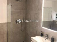 Eladó téglalakás, Pécsett 63.9 M Ft, 2 szobás