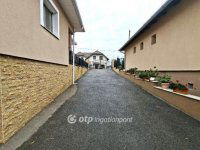 Eladó családi ház, Martonvásáron 120 M Ft, 3 szobás