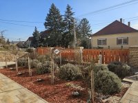 Eladó családi ház, Pécsett 199 M Ft, 5 szobás