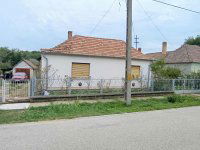 Eladó családi ház, Környén 37.9 M Ft, 2 szobás