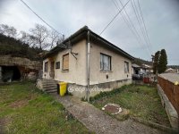 Eladó családi ház, Sirokban 16.5 M Ft, 3 szobás