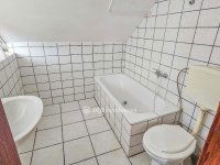 Eladó családi ház, Székesfehérvárott 140 M Ft, 7 szobás